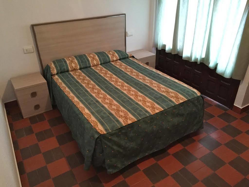 Pension Provenzal Mojácar Esterno foto